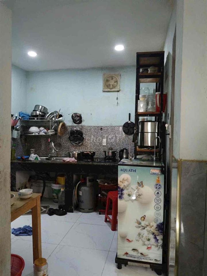 Cho thuê căn nhà,phường Bửu Hòa.  hẻm ô tô , có sân ô tô