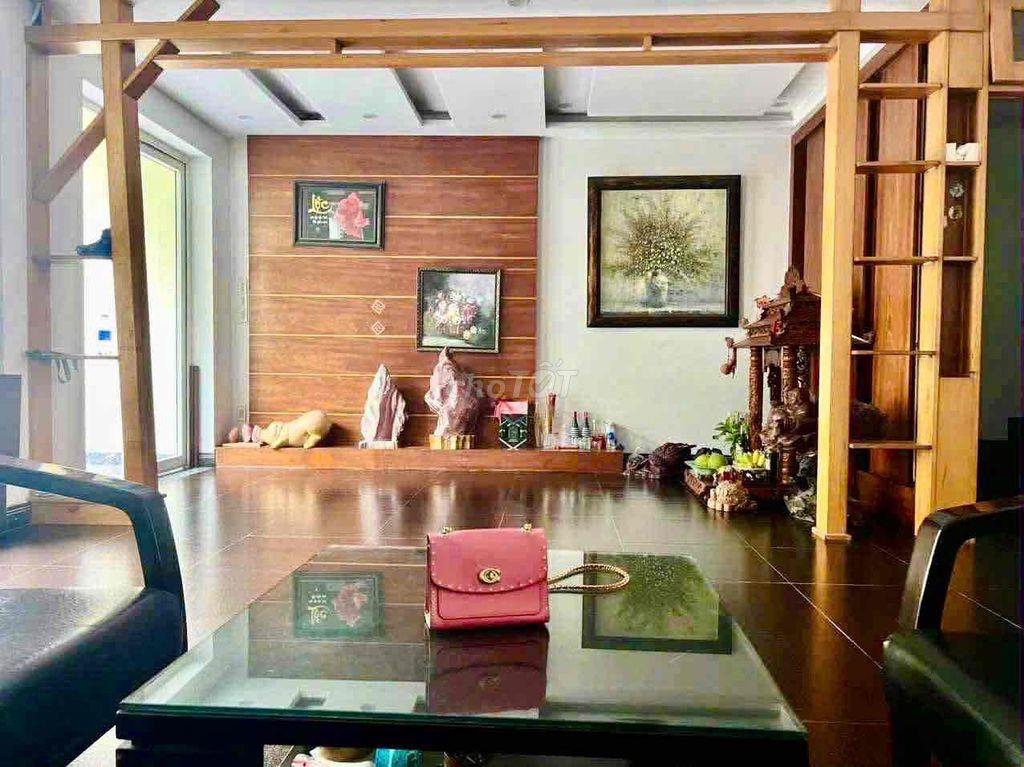 Cho thuê văn phòng, mặt bằng hẻm đường Cách Mạng Tháng Tám, p. Quang V