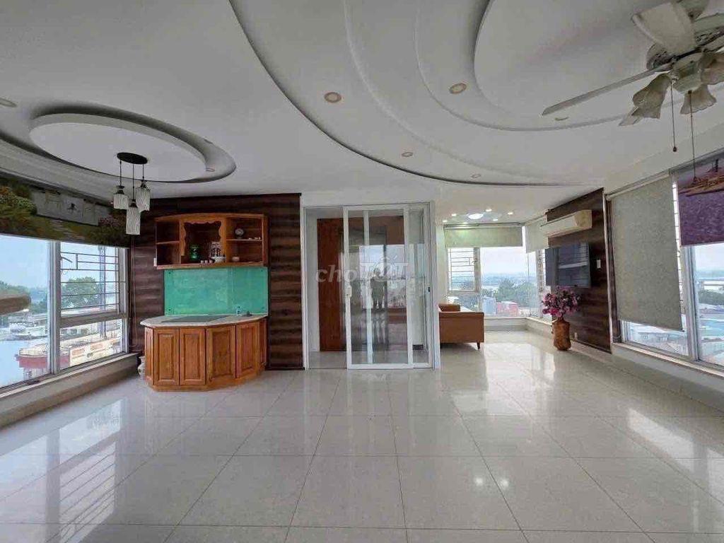 Cho thuê văn phòng, mặt bằng hẻm đường Cách Mạng Tháng Tám, p. Quang V