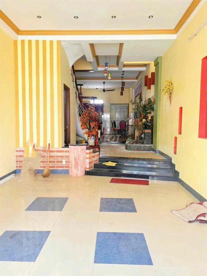 cho thuê nguyên căn 1trệt 2lầu  - gần nhã viên quán khu dân cư Bửu Lon