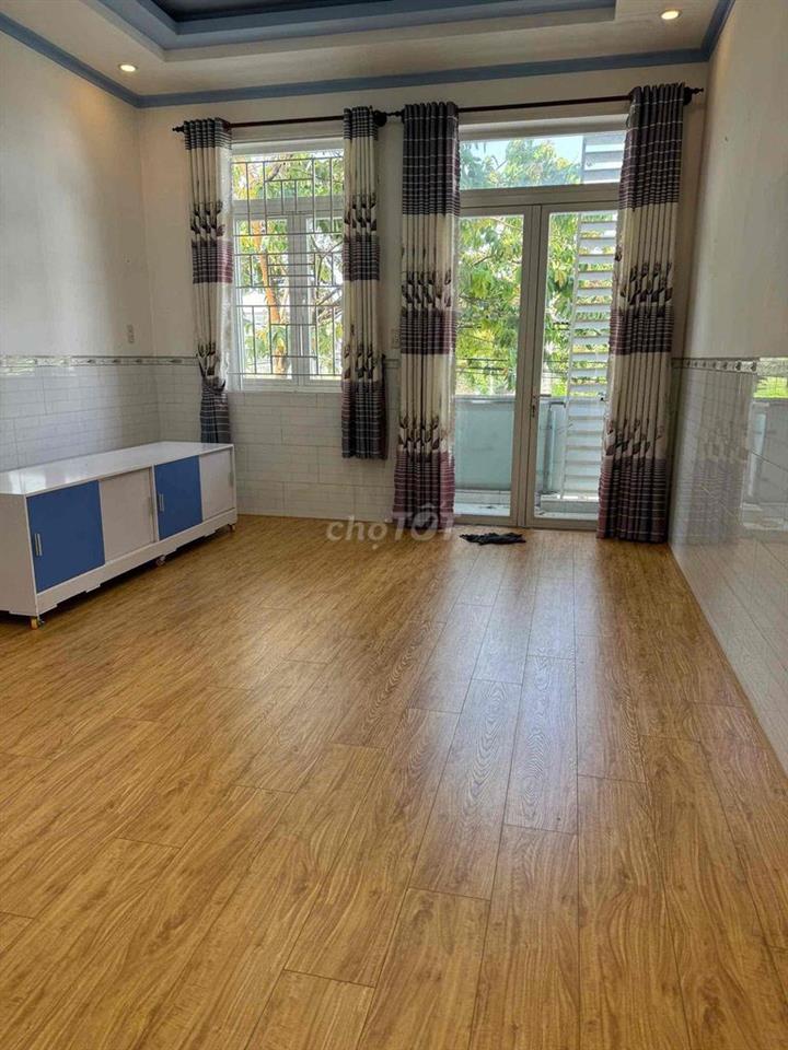 Cho thuê nhà 1 trệt 1 lầu Khu Dân Cư Bửu Long