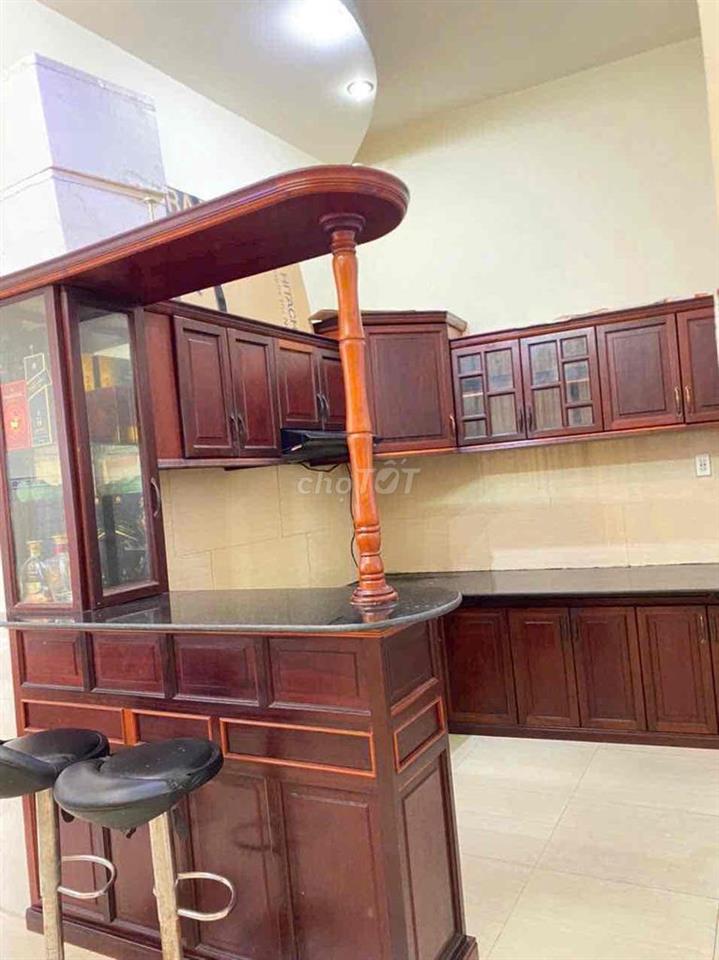 Cho thuê nhà 1 trệt 1 lầu gần trường học Ngô quyền phường trung dũng