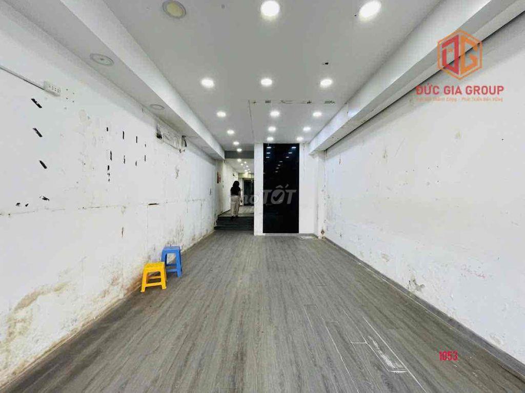 Cho thuê nhà mặt tiền 1 trệt 3 lầu 7PN đường Võ Thị Sáu –