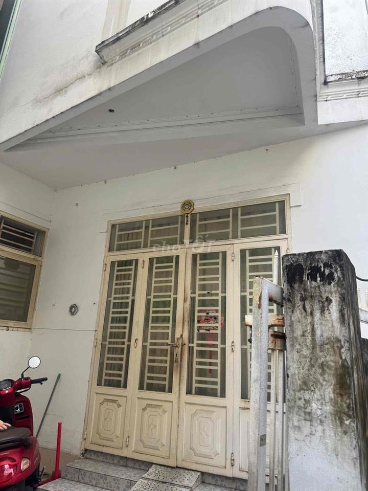 Cho thuê nhà 1 trệt 1 lầu gần trường học Ngô quyền phường trung dũng