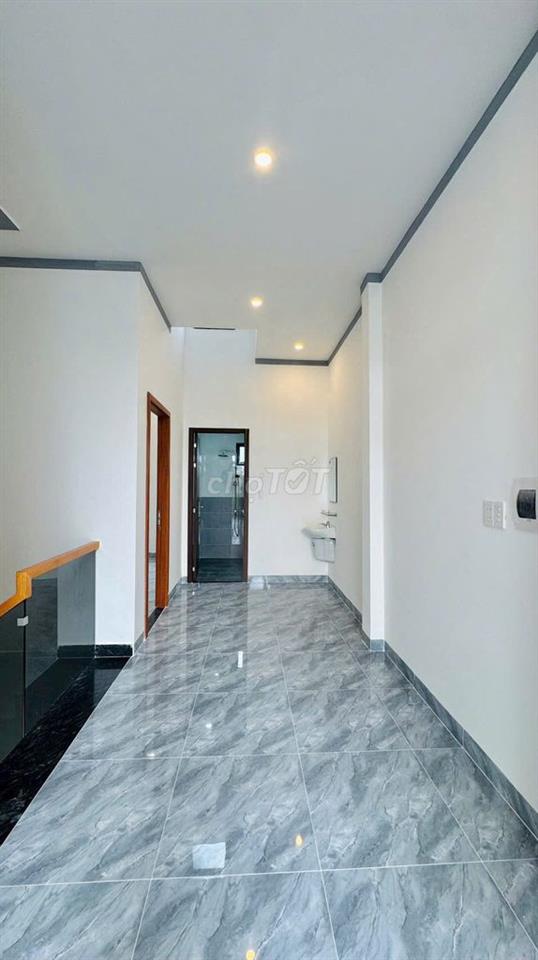 HOT! BIỆT THỰ MINI GIÁ 1TỶ850 CÒN BỚT CÁCH ĐƯỜNG ĐỒNG KHỞI 5P ĐI XE 