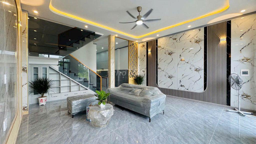 HOT! BIỆT THỰ MINI GIÁ 1TỶ850 CÒN BỚT CÁCH ĐƯỜNG ĐỒNG KHỞI 5P ĐI XE 
