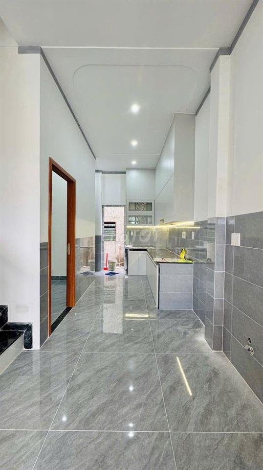 HOT! BIỆT THỰ MINI GIÁ 1TỶ850 CÒN BỚT CÁCH ĐƯỜNG ĐỒNG KHỞI 5P ĐI XE 