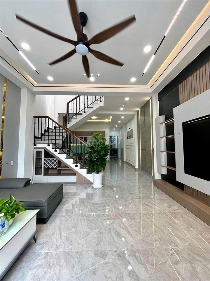 Nhà Mới Tinh Gần Bửu Long – Xây Ở Nhưng Phải Bán Gấp, Lỗ 350 Triệu!