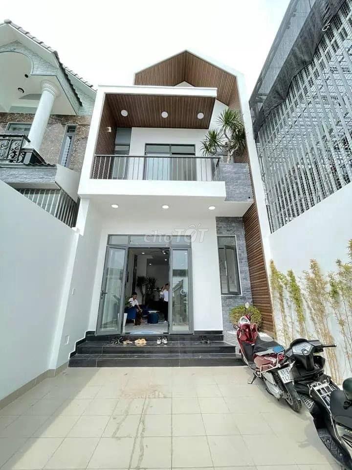  CẦN BÁN NHÀ LẦU SỔ RIÊNG NGAY TRẠM THU PHÍ BỬU LONG. GIÁ CHỈ 2tỷ050  