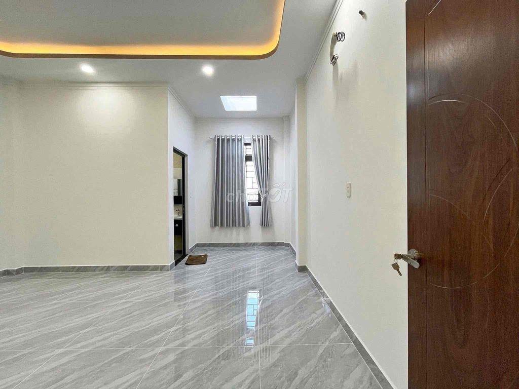 Ngộp Ngân hàng bán lại căn nhà lầu gần Văn Miếu Trấn Biên