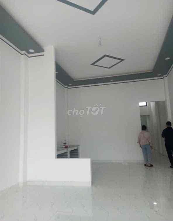 Bán nhà giá ngộp Long Khánh