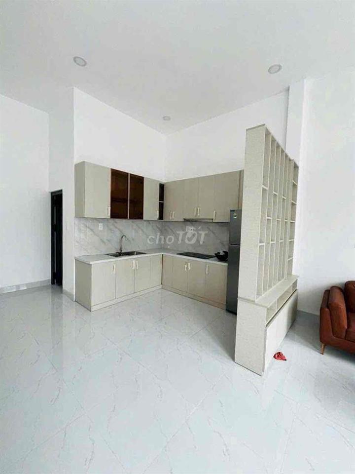 Bán Nhà Mới Xây