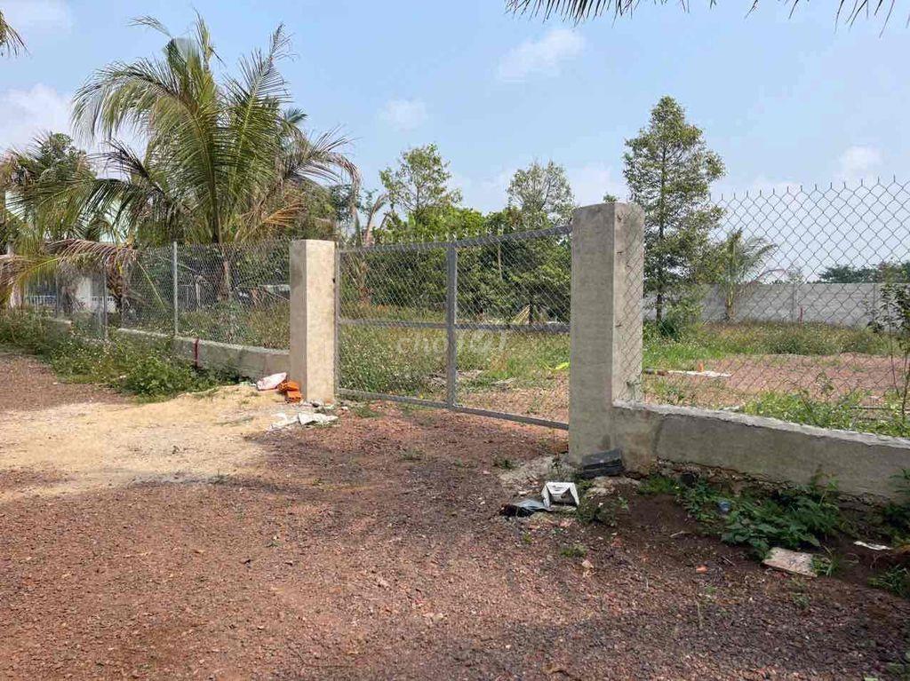 Bán 500m2 có thổ cư giá ngộp Long Khánh
