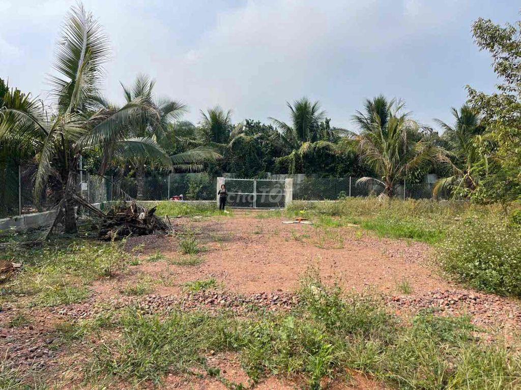 Bán 500m2 có thổ cư giá ngộp Long Khánh
