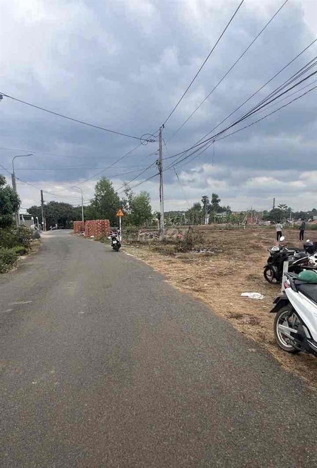 Bán đất thổ cư mặt tiền TP.Long Khánh