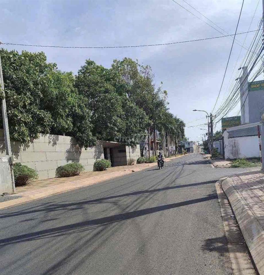 Bán đất thổ cư mặt tiền TP.Long Khánh