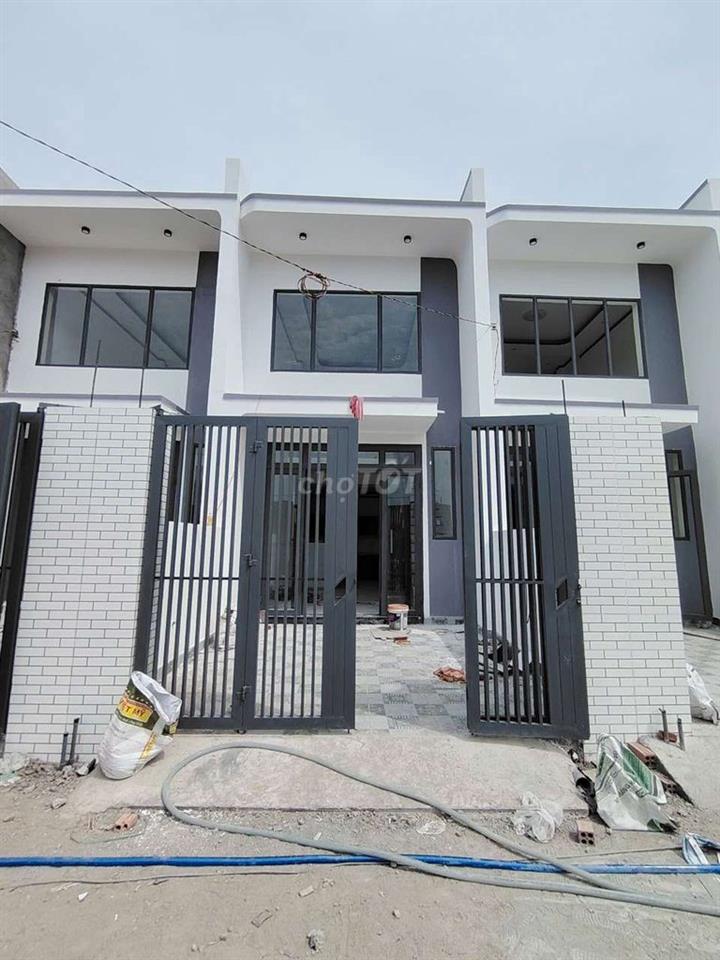 SỐC - NHÀ GÁC LỮNG 3PN - PHƯỜNG TÂN TRIỀU GIÁ CHỈ 1 TỶ 350 TRIỆU (KPS)