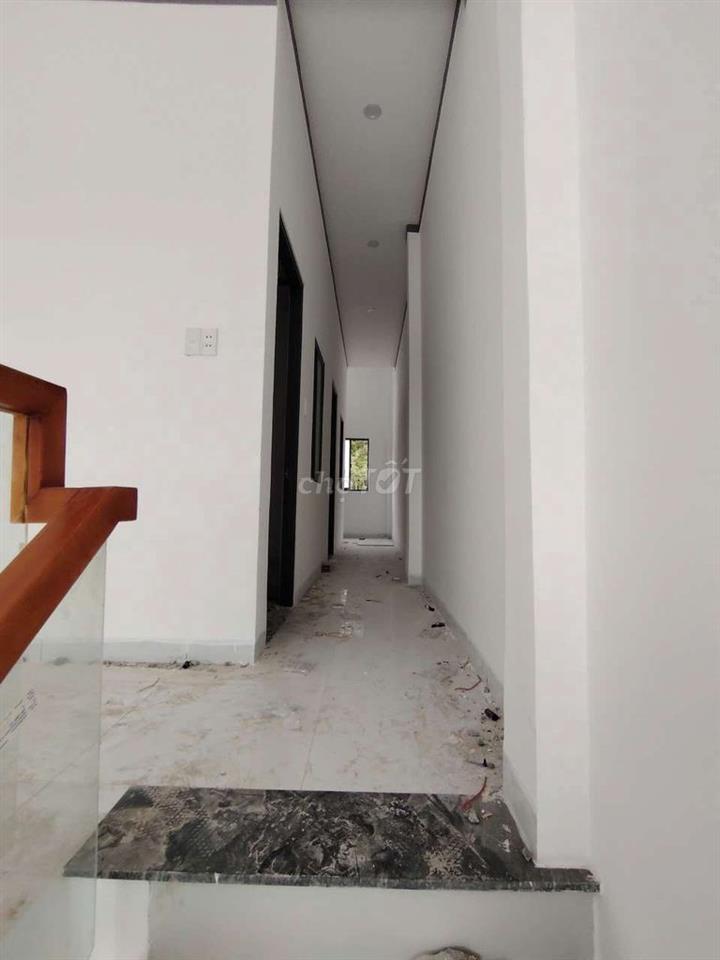 SỐC - NHÀ GÁC LỮNG 3PN - PHƯỜNG TÂN TRIỀU GIÁ CHỈ 1 TỶ 350 TRIỆU (KPS)