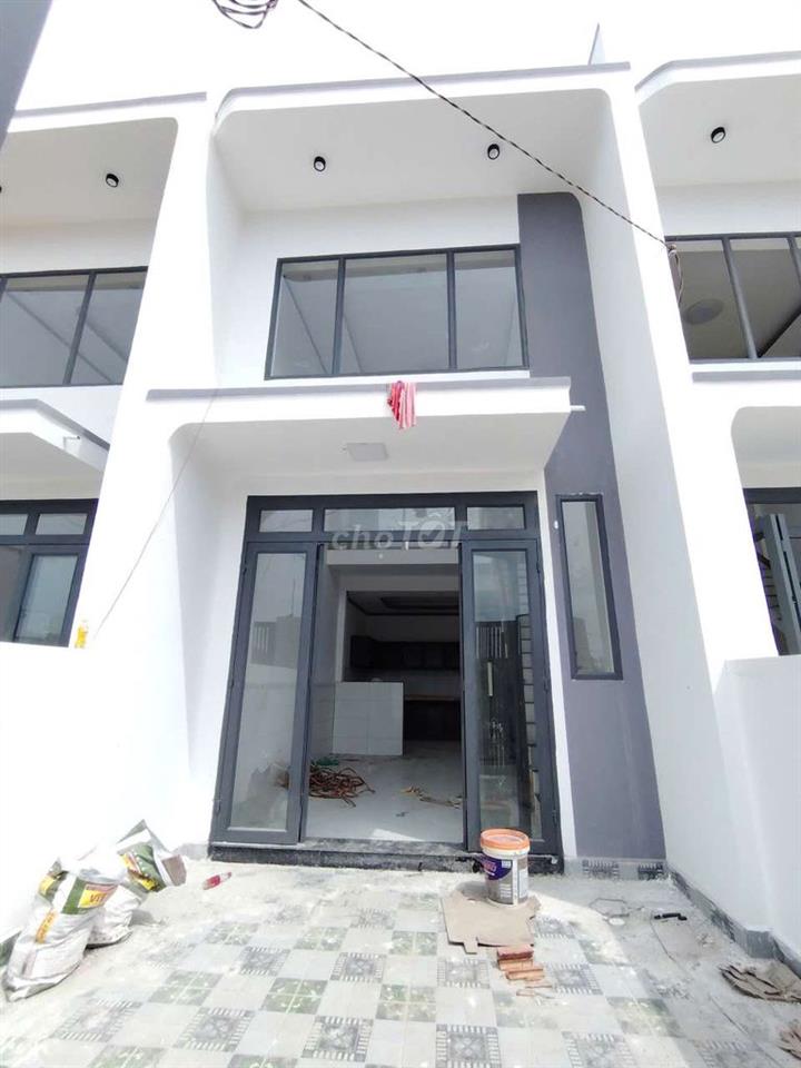 SỐC - NHÀ GÁC LỮNG 3PN - PHƯỜNG TÂN TRIỀU GIÁ CHỈ 1 TỶ 350 TRIỆU (KPS)