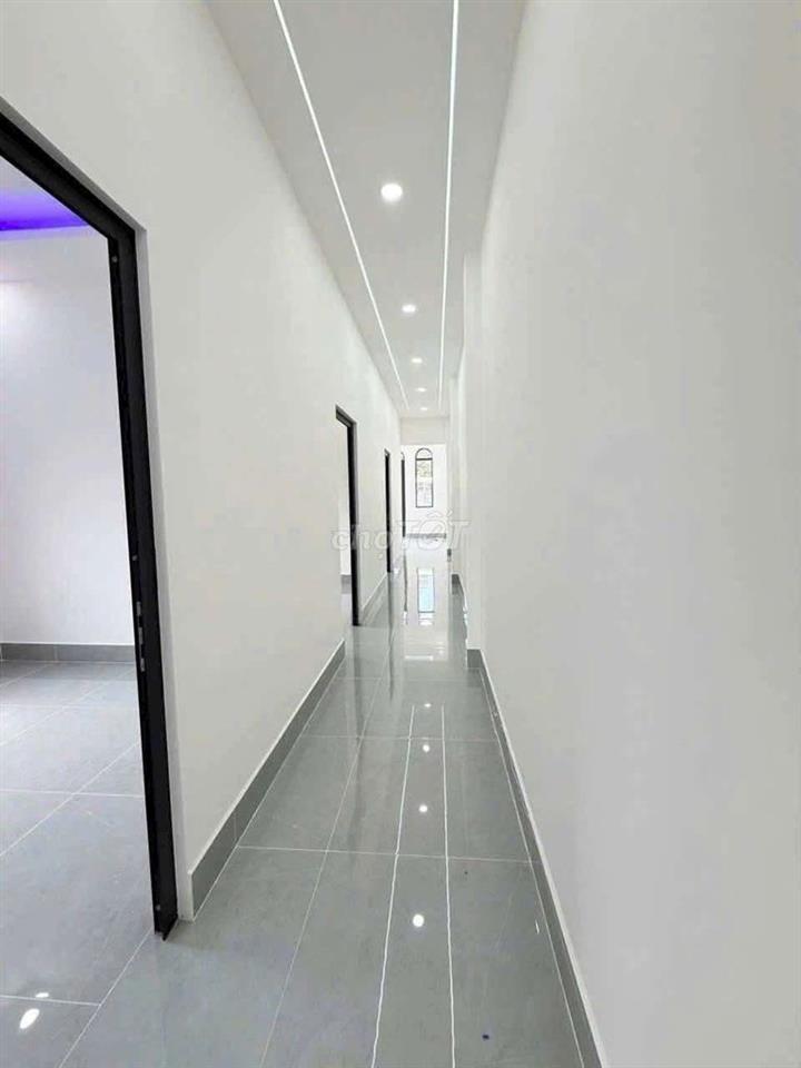 Nhà cấp 4 hiện đại, giá full 1ty350 đầy đủ nội thất. Sổ riêng thổ cư