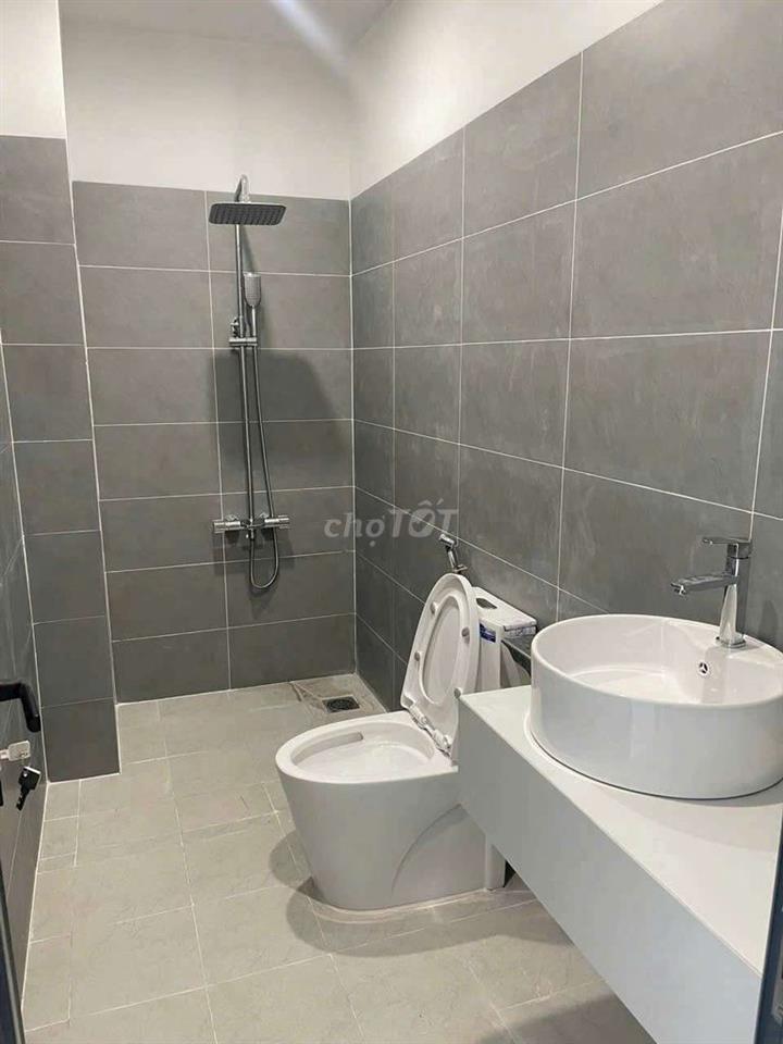 Nhà lầu gác lững trung tâm phường Tân Triều, Sổ riêng giá chỉ 1tỷ700