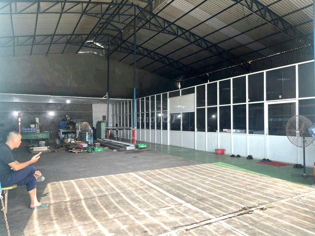 626m2 BÁN RẺ KHO, NHÀ XƯỞNG TRẢNG DÀI, GÓC 2 MẶT TIỀN NGUYỄN KHUYẾN