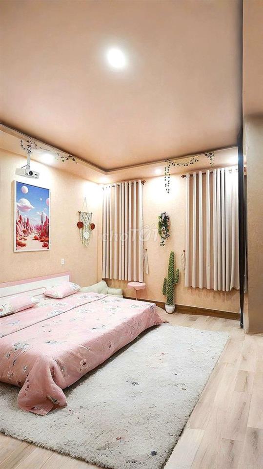 BÁN NHÀ TRUNG DŨNG, 1 TRỆT 3 TẤM, GÓC 2 MẶT ĐƯỜNG OTO, SÂN ĐẬU OTO
