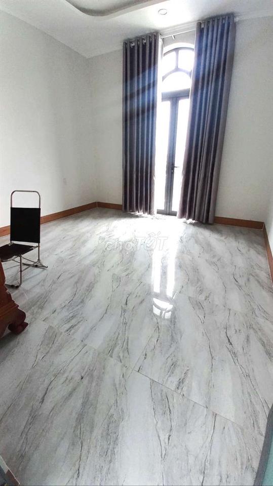 BÁN NHÀ TRUNG DŨNG, 1 TRỆT 3 TẤM, GÓC 2 MẶT ĐƯỜNG OTO, SÂN ĐẬU OTO