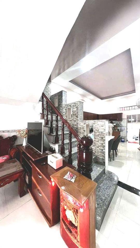 BÁN RẺ NHÀ AN BÌNH, 1TRỆT 1LẦU, SỔ HỒNG, HẺM OTO 4 CHỖ, GẦN CHỢ ĐỒI