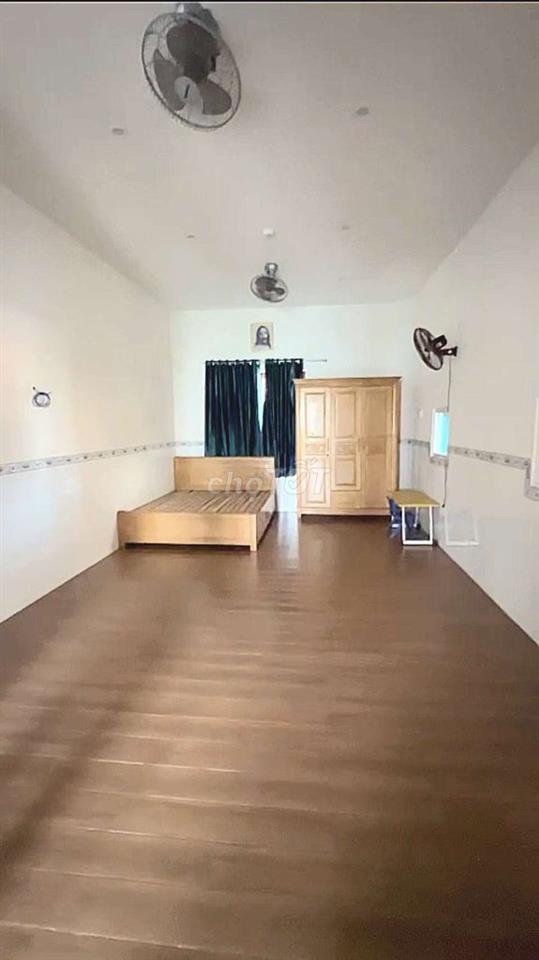 240m2 CHO THUÊ RẺ NHÀ GẦN G.XỨ TRÀ CỔ, QL1A CẤP 1, 2, 3 TRỊNH HOÀI ĐỨC