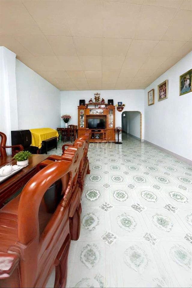 110m2 BÁN RẺ NHÀ GẦN CHỢ, KCN THẠNH PHÚ, C.TY CHANGSHIN SỔ HỒNG, Đ.OTO