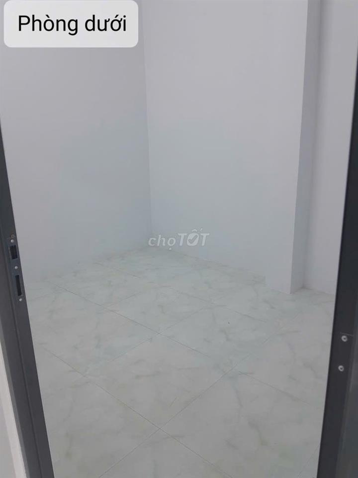 Bán nhà sổ chung
