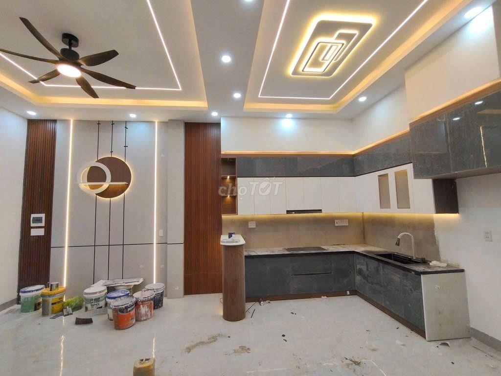 BIỆT THỰ MINI XÂY MỚI NGAY BIÊN HÒA NGANG 7m DÀI 15m VỊ TRÍ TRUNG TÂM 