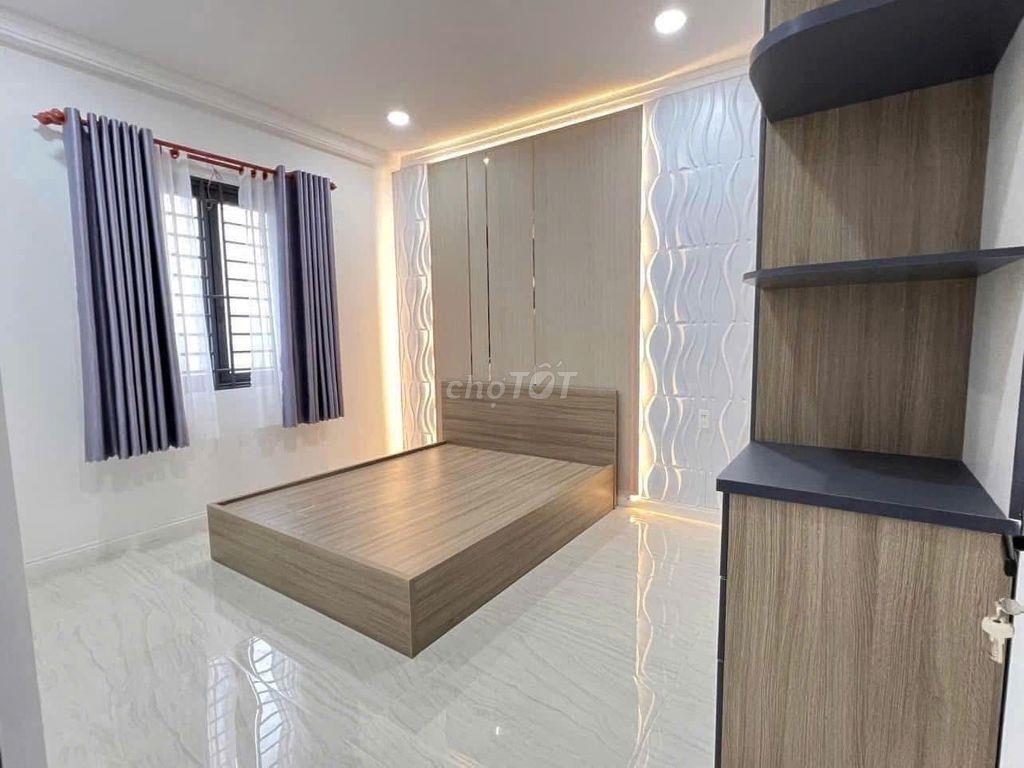 CHỦ HẠ 100TRIỆU BÁN NHANH NHÀ CẤP 4 CUỐI Đ.ĐỒNG KHỞI-TẶNG NỘI THẤT ĐẸP