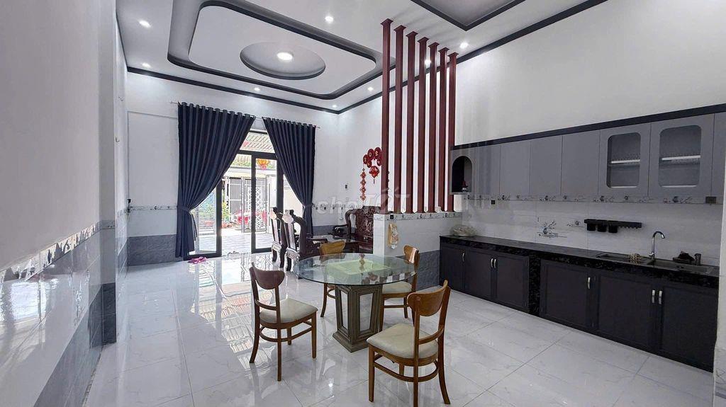BÁN NHÀ NÀY NGAY CHANGSHIN THẠNH PHÚ 5X20m, TRẢ TRƯỚC 300TRIỆU