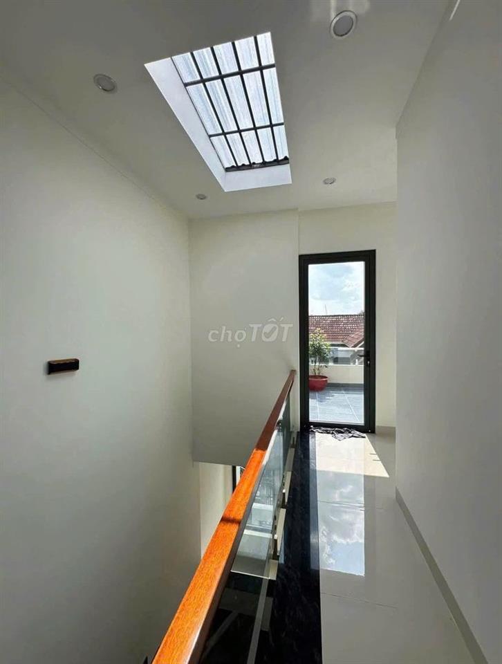 Nhà Đơn Lập 1Trệt 1 Lầu Hiện Đại Giá Chỉ 1Tỷ Hơn.Trả trước 550Triệu