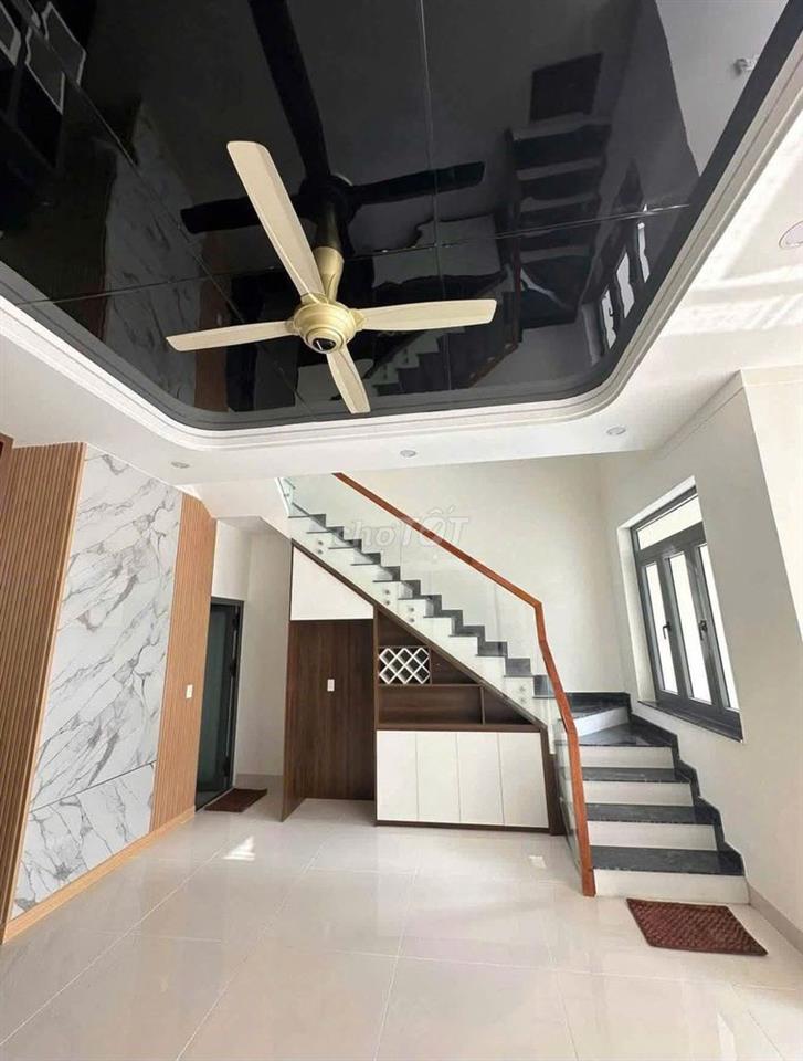 Nhà Đơn Lập 1Trệt 1 Lầu Hiện Đại Giá Chỉ 1Tỷ Hơn.Trả trước 550Triệu