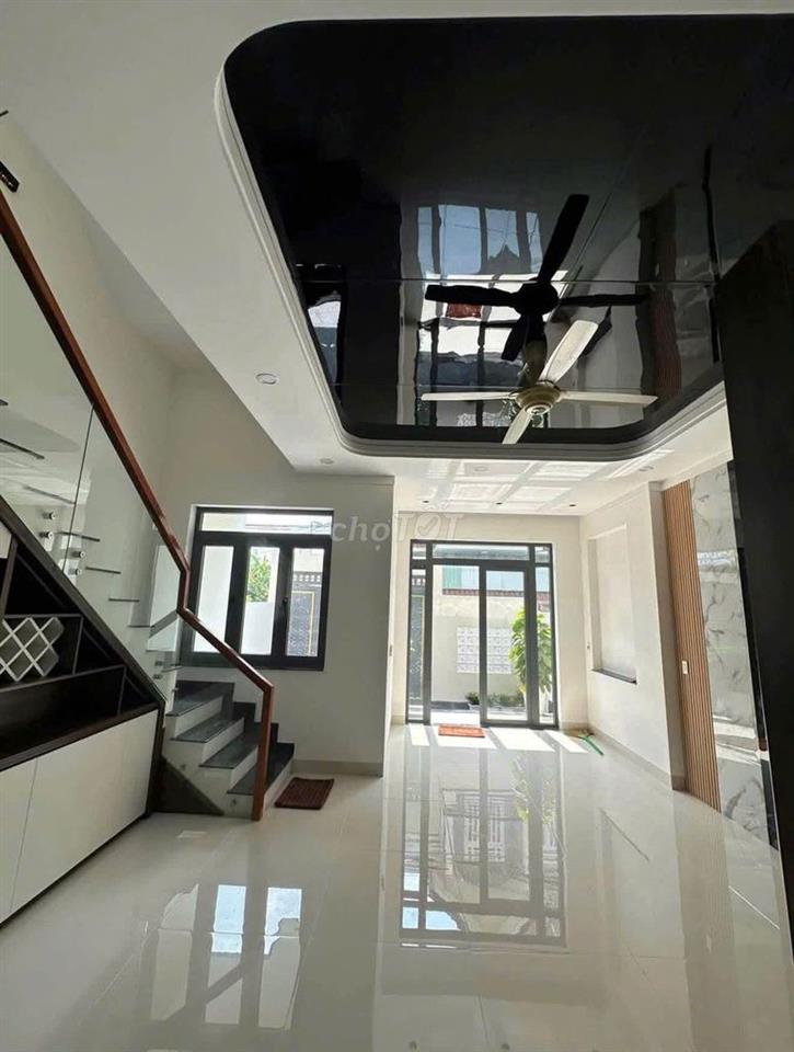 Nhà Đơn Lập 1Trệt 1 Lầu Hiện Đại Giá Chỉ 1Tỷ Hơn.Trả trước 550Triệu