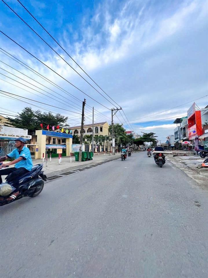 CỰC ĐẸP...LÔ ĐẤT BIỆT THỰ 2 MẶT TIỀN 6,5X25M TRÊN ĐƯỜNG MỞ RỘNG 32M