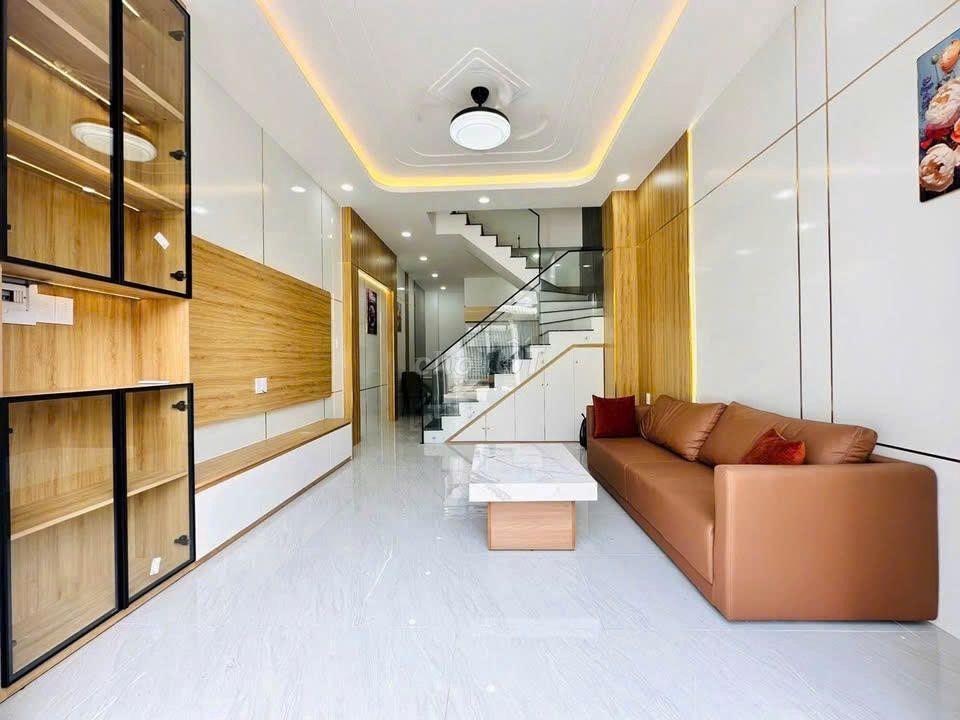 GIẢM 200TR BÁN NHANH NHÀ GẦN BỬU LONG, NGANG 6M NỞ HẬU 8M, HƠN 100M2