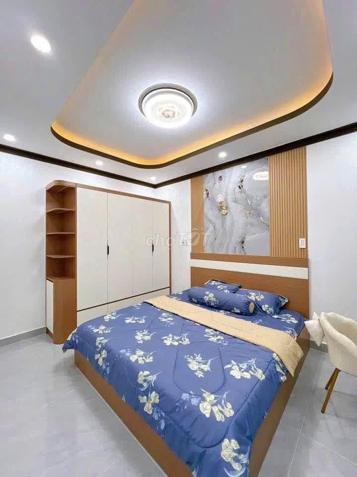 ✈️ Chủ nhà định cư Mỹ nên đành nhượng lại căn nhà mới xây chưa kịp ở