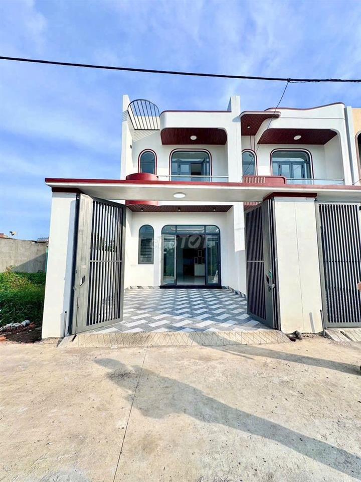 CHỈ 700 TRIỆU NHẬN NHÀ TRỆT LẦU GẦN BIÊN HÒA – VÀO Ở NGAY
