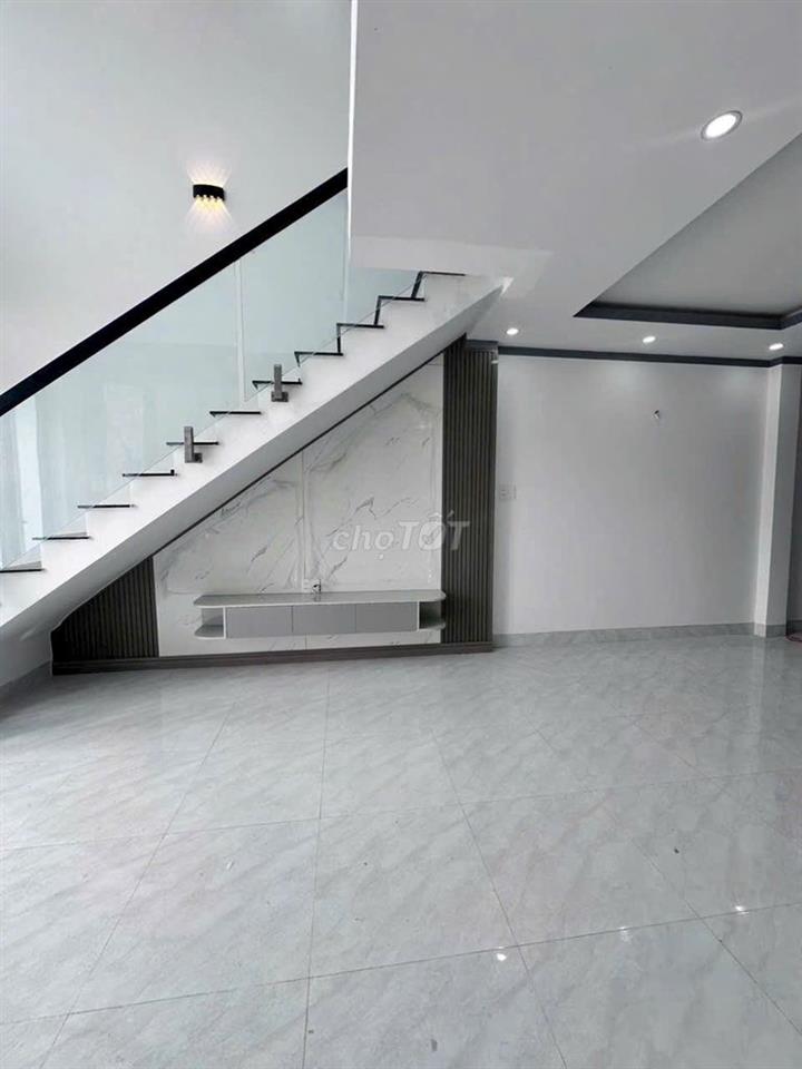 300 TRIỆU NHẬN NHÀ GÁC LỬNG GẦN BIÊN HÒA – DỌN VÀO Ở NGAY