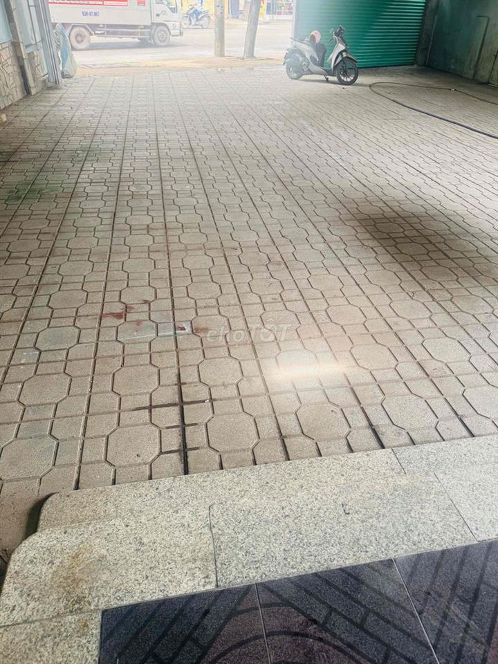 kinh doanh hoac ở