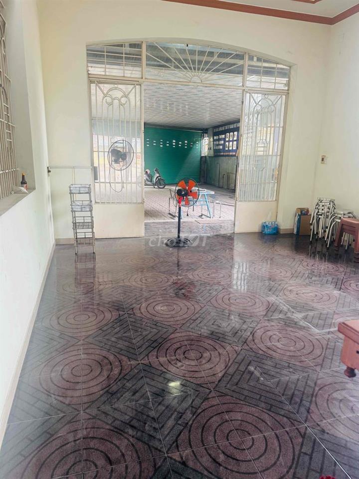 kinh doanh hoac ở