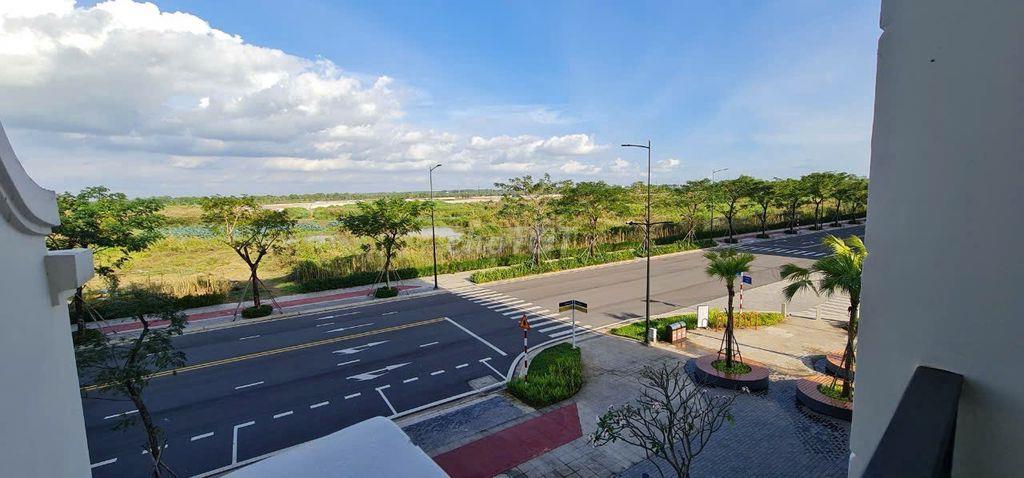 CẦN BÁN SIÊU PHẨM - BIỆT THỰ PARC VILLA S - SKY
