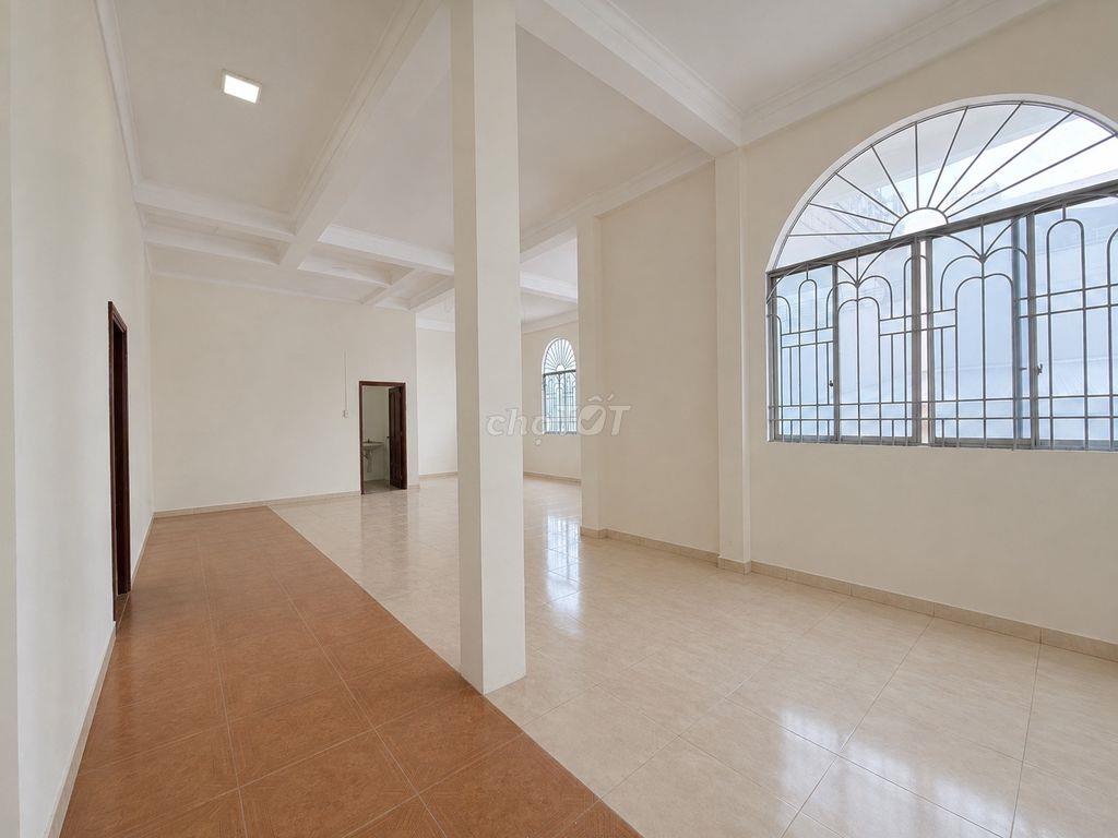 CẦN BÁN - BIỆT THỰ MẶT TIỀN TÔ KÝ - DIỆN TÍCH ĐẤT ĐẾN 2346 M2