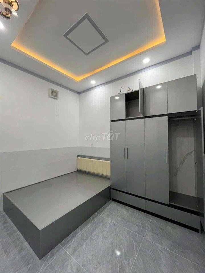 bán nhà lầu phường tân vạn sổ riêng thổ cư 100% đường xe hơi thông