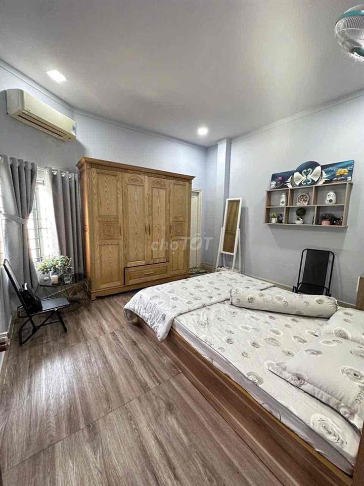 bán nhà 1 trệt 1 lầu  phường bửu hoà đường xe hơi