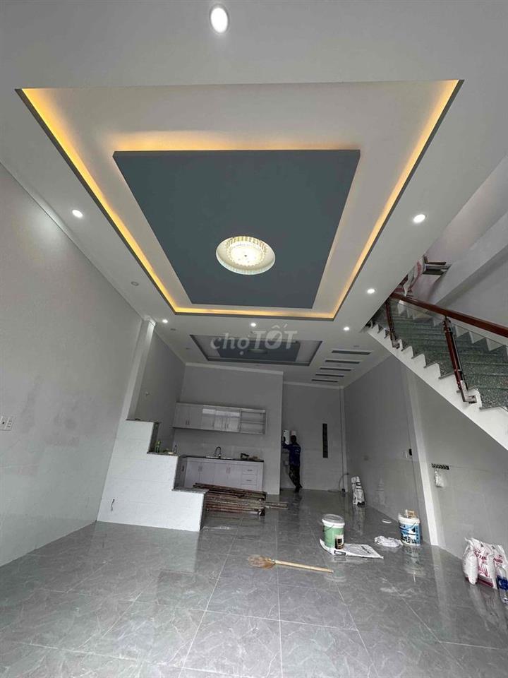 Nhà Phường Tân Vạn cũ dtsd 120m2 hẻm xe hơi